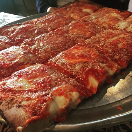 NY Pizzas - L&B Spumoni Gardens is Located in Gravesend Offering Sicilian Slices