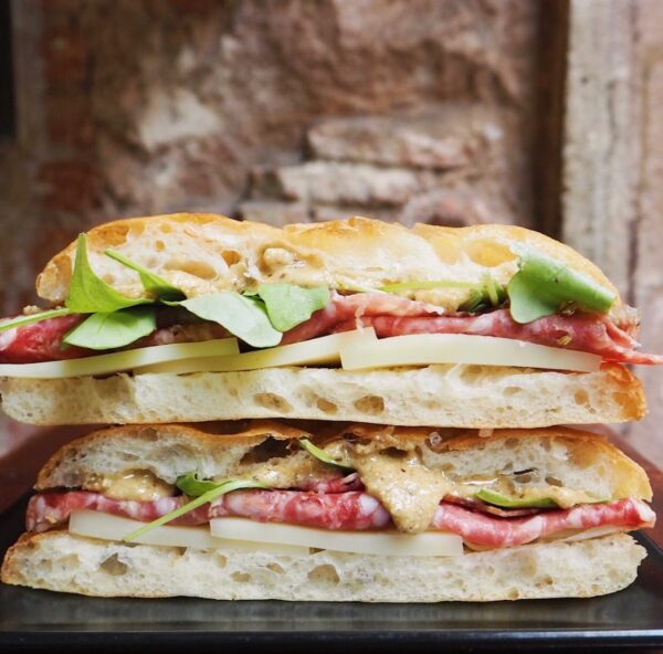 Cheap Food in Barcelona - Narciso Provides Sandwiches With Traditional Schiacciata Bread