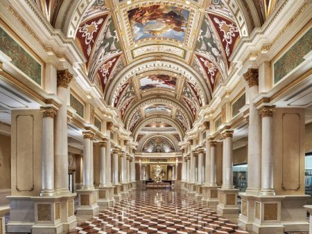 Why Should You Visit Las Vegas in 6 reason - The Hotels Are Everything in Egyptian Style of Pyramids