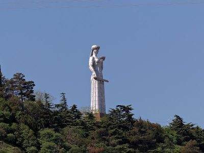 Tbilisi Statue - The Mother of Georgia in Tbilisi is A Figure of A Female Holding A Bowl And A Sword