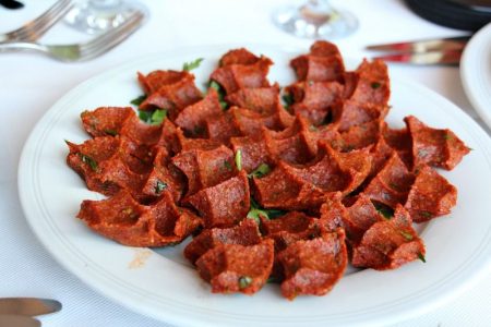 5 Tasty Food to Eat in Turkey - Çiğ Köfte is Raw Meatball in Turkish Cuisine