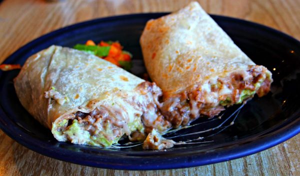 Best Food San Francisco Guide - Burrito Tourists Can Find At Mission District