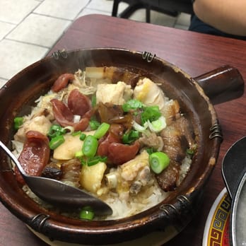 Budget Food USA - Clay Pot Cafe Offers Steaming Clay Pot Rice With Many Toppings