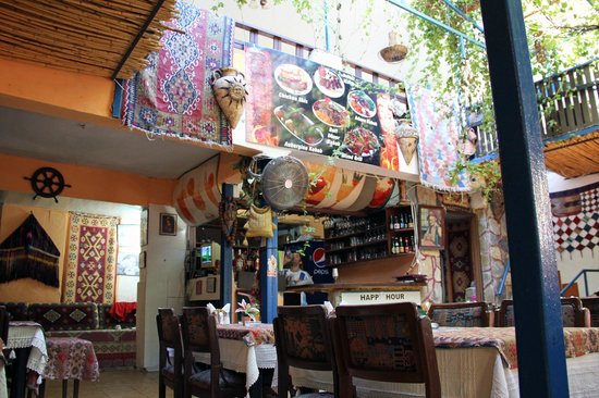 Best Restaurants in Kusadasi - Green Garden Brothers Restaurant Offers Turkish & European Dishes