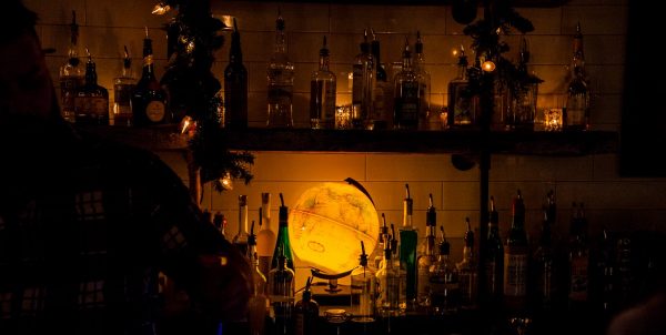 Tips For Best Bars in Chicago - Rogers Park Social Provides Happy Hour Specials
