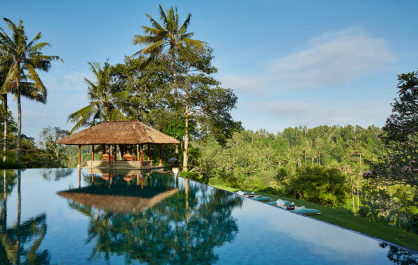 Indonesia Travel Tips - Amandari Ubud Has Beautiful Gardens All Over The Place