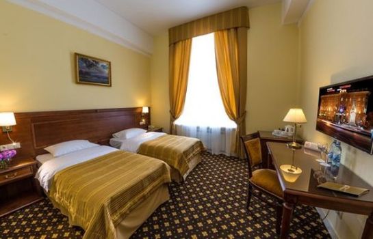 Travel Guide Russia - Hotel Gold is One of Most Affordable Residencies in This City