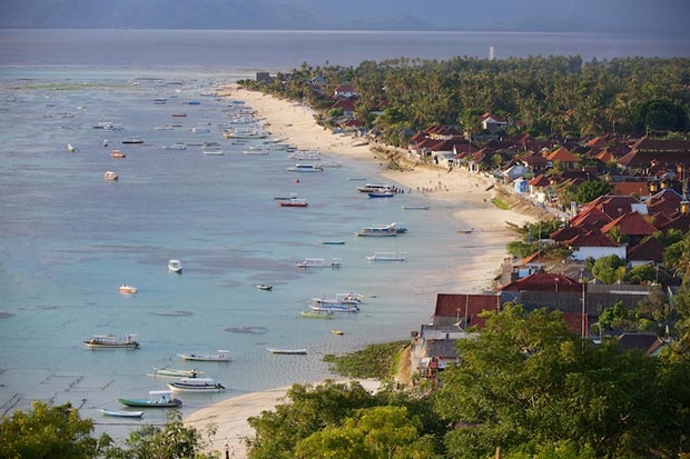 Asia Travel Tips - Nusa Lembongan is Famous Because of Beautiful And Eye-Catching Scenery