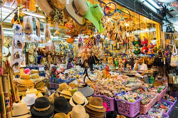 Chatuchak Weekend Market is Located in Bangkok - Shopping Travel Guide