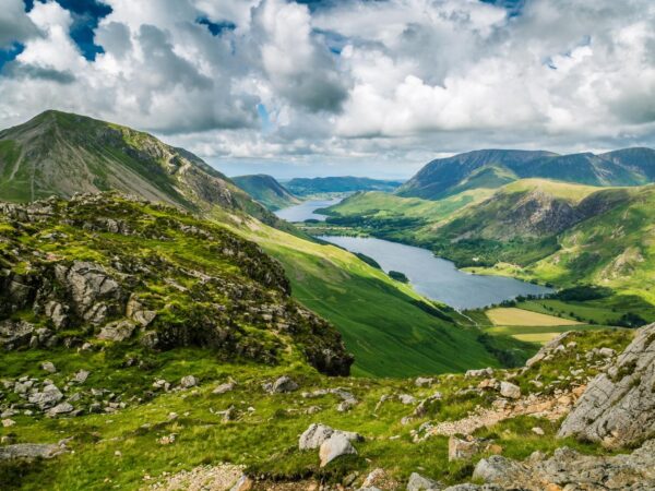 Travel guide UK - Lake District National Park Includes Scafell Peak And lake Windermere