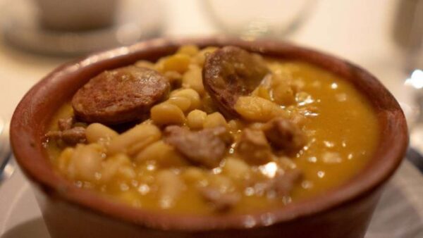 Travel Guide Argentina - Locro A National Dish With Chorizo Stew And Corn 