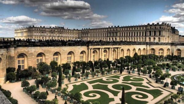 What to Do in France - Palace of Versailles A Royal Residence For french Monarchy