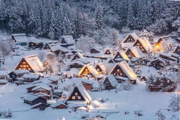 Shirakawa Village Beautiful UNESCO World Heritage - Winter in Japan