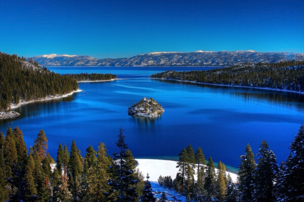 What To Do in USA - Lake Tahoe Good For Hiking And Boating