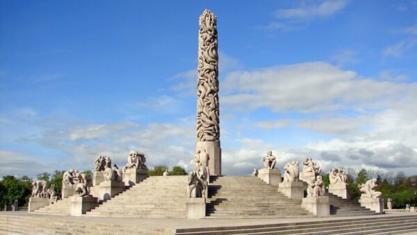 Norway Travel Tips - The Vigeland Park One of Oslo's Top Tourist Attractions