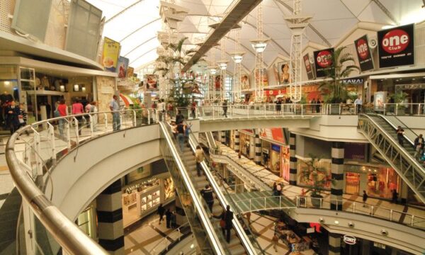 Best Shopping Malls in Pretoria - Menlyn Park Shopping Centre Supports Local Designer