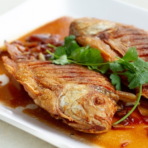 Omani Mashuai is a Seasoned Fish Dish which is Grilled to Perfection