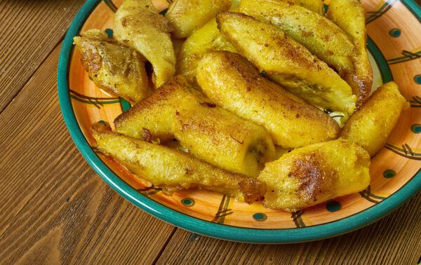 What to Do in Africa - Ndizi Kaanga A Very Famous Fried Green Plantain Food With Sugar