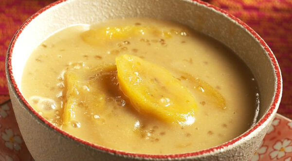 What to Do in Africa - Supu ya Ndizi Also Known As Plantain Soup Made in A bowl