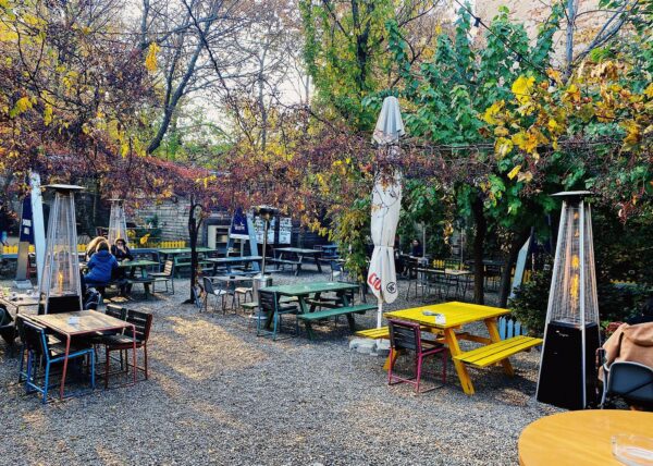 Top Cafes in Bucharest - J’ai Bistrot Has A good Sitting Spot In An Amazing Environment