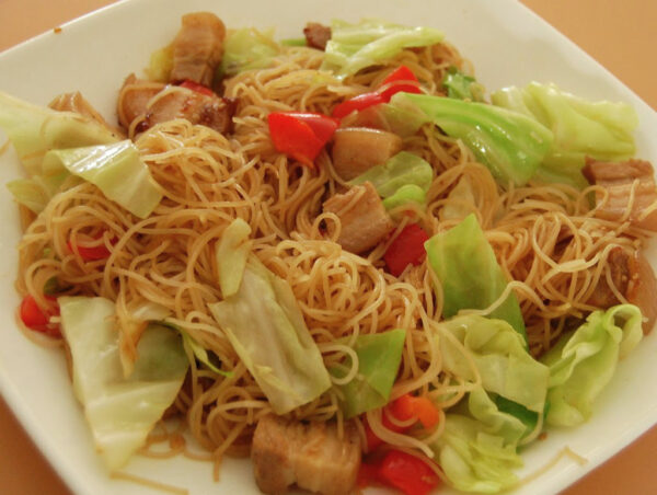 Pancit Guisado is Noodle With Soy Sauce or Fish Sauce - Budget Food in Philippines