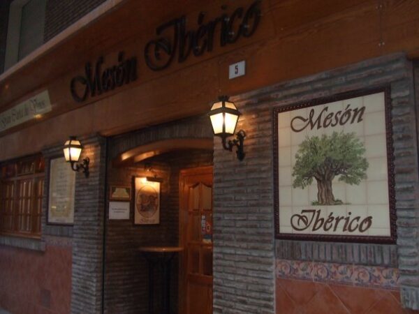 Best Restaurants in Malaga - Mesón Ibérico has A Combination of Past Influences And Modernity