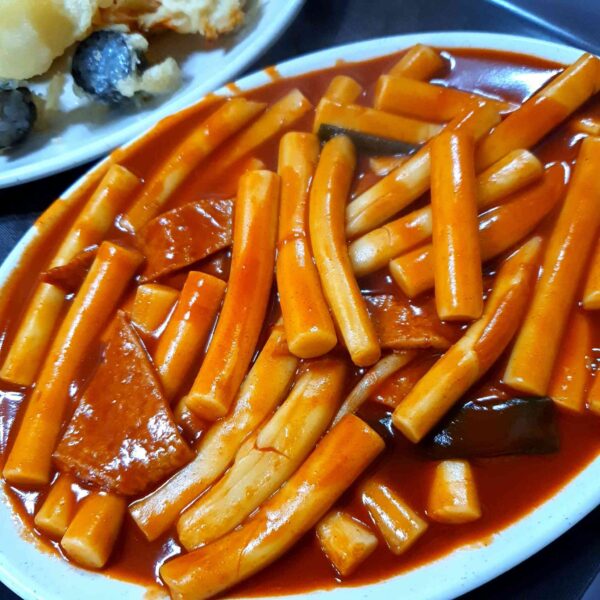 Top South Korean Street Food Choices - Tteok-bokki is World Famous Because of its Taste