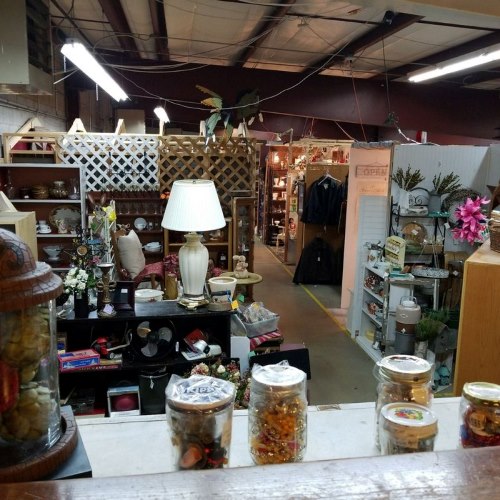 Lafayette Collectibles & Flea Market is Located in Boulder County - Top Flea Markets in Denver