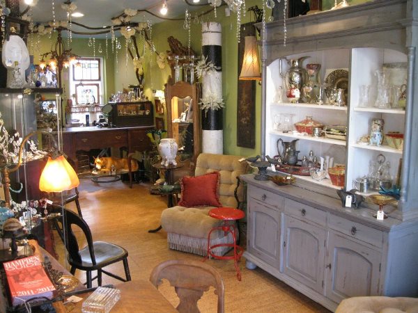 Maryland travel tip - The Parisian Flea is Located at 843 West 36th Street in A Brick And Mortar Shop