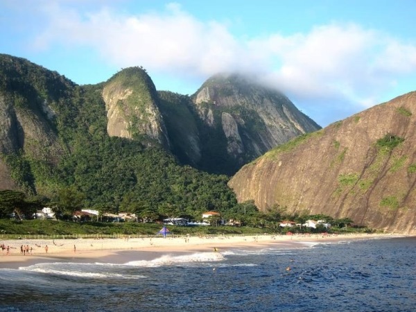 Best Beaches in Rio de Janeiro - Itacoatiara Beach is Found near The Coast of Niterói