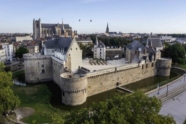 Best Places to Visit in Nantes - Château des ducs de Bretagne is Located in Bouffay District