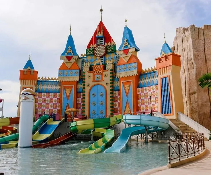 Garden City Water Park - Crazy things to do in Phnom Penh to enjoy with your kids