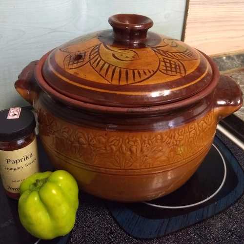 Gyuvech Clay Pot to Make Max Soup and meat Dishes - Traditional Bulgarian Souvenirs
