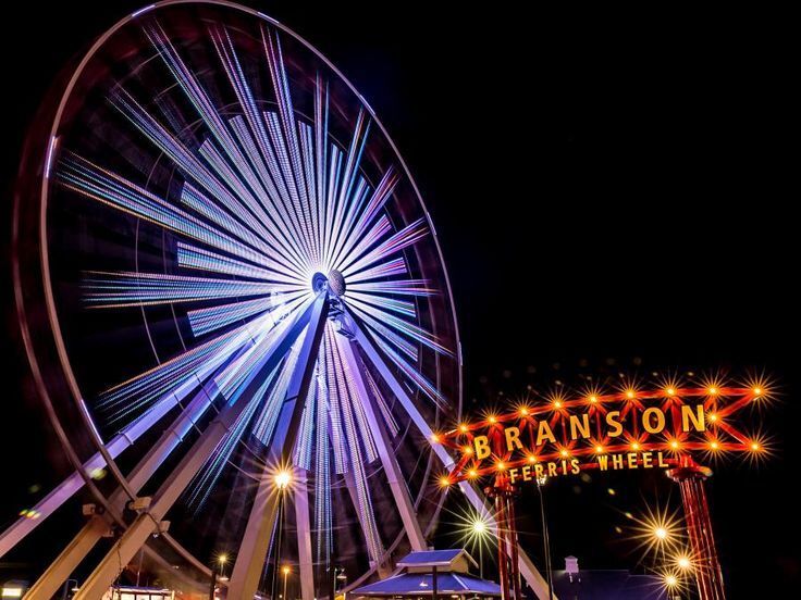 Branson Ferris Wheel - Branson Ferris Wheel is a giant spinning wheel with 40 gondolas