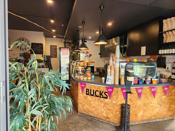 Buck's Cafe Located very near to the Harbour - Breakfast Cafes in Wollongong