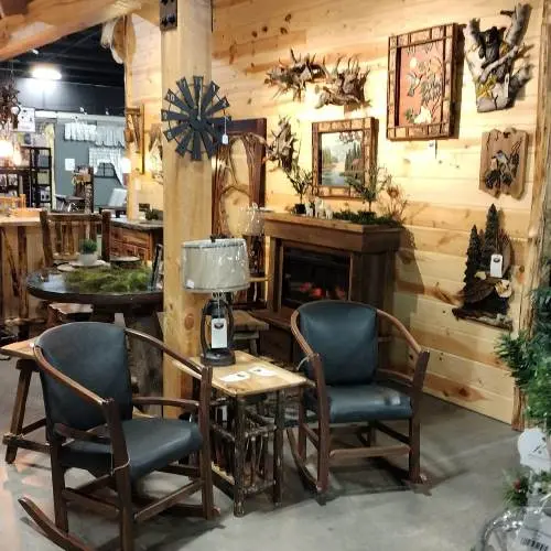 The Upscale Ohios Market in Berlin, Ohio is Where you go to find High quality Collectibles 